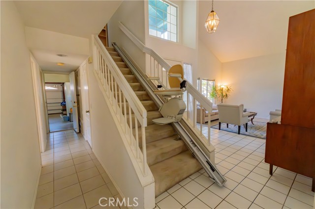13674 Bennington Court, Fontana CA: https://media.crmls.org/medias/7c80dbeb-4517-4645-9146-af0e651e37dc.jpg