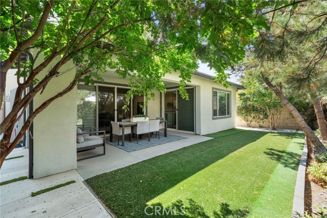 2621 E Clara Lane, Ontario CA: https://media.crmls.org/medias/7c81a894-f162-475b-ab24-9d98ff9e77b8.jpg