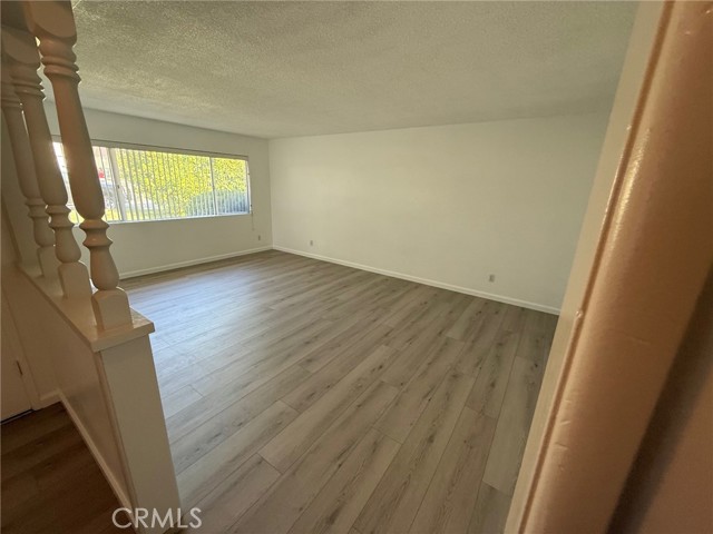 12981 Leith Way, Yucaipa CA: https://media.crmls.org/medias/7c81fc13-b4e2-412b-8488-1dc81e96c5e0.jpg