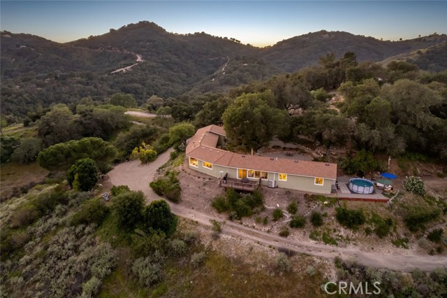 Detail Gallery Image 3 of 75 For 9954 Wildflower Rd, Santa Maria,  CA 93454 - 4 Beds | 2 Baths