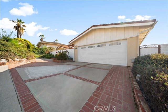 Detail Gallery Image 3 of 45 For 12638 Carinthia Dr, Whittier,  CA 90601 - 2 Beds | 2 Baths