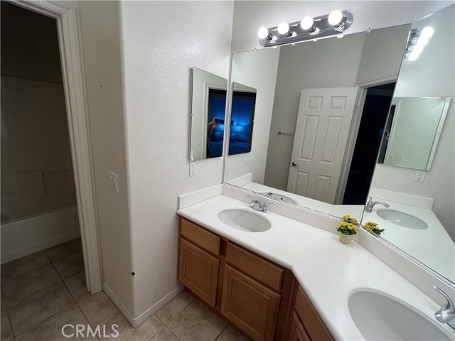 Detail Gallery Image 18 of 25 For 1751 Honors Ln, Corona,  CA 92883 - 4 Beds | 3 Baths