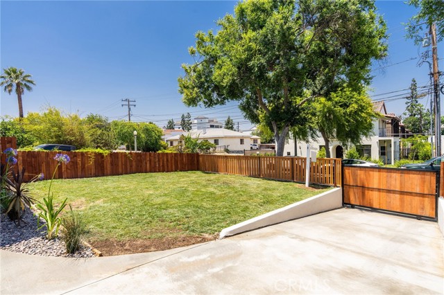 112 W Norwood Place, San Gabriel CA: https://media.crmls.org/medias/7c855c1c-d840-4c43-968b-2bafbedd78ef.jpg