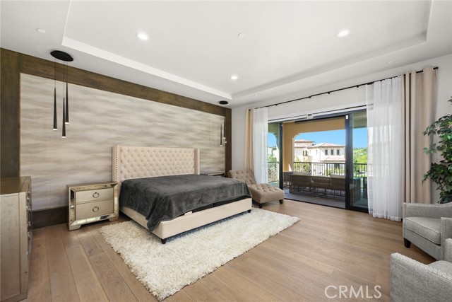 Detail Gallery Image 24 of 62 For 107 Clear Falls, Irvine,  CA 92602 - 5 Beds | 5/1 Baths