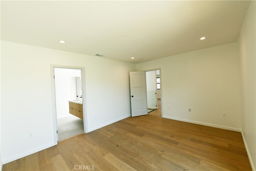 MLS #LG26094075 image #16