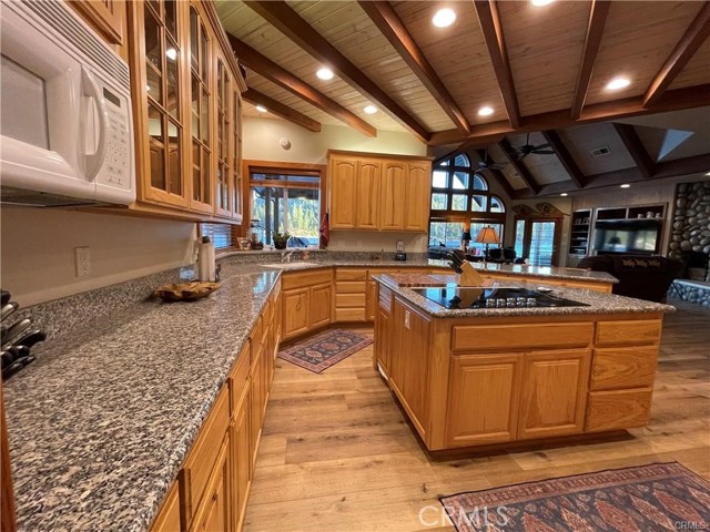 Detail Gallery Image 25 of 69 For 39269 Paha, Bass Lake,  CA 93604 - 6 Beds | 3/1 Baths