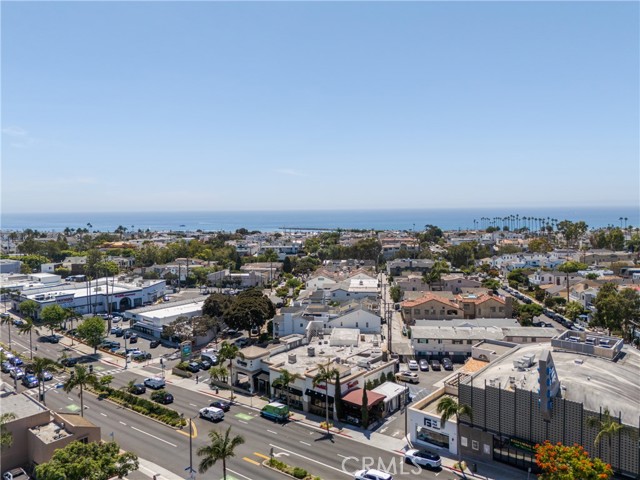 Detail Gallery Image 52 of 64 For 521 1/2 Iris Ave, Corona Del Mar,  CA 92625 - 2 Beds | 2/1 Baths