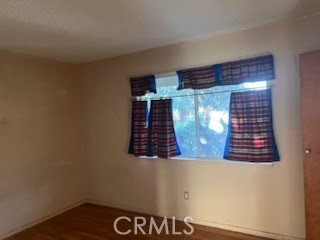 Detail Gallery Image 6 of 10 For 482 Rowland, Camarillo,  CA 93010 - 4 Beds | 2 Baths