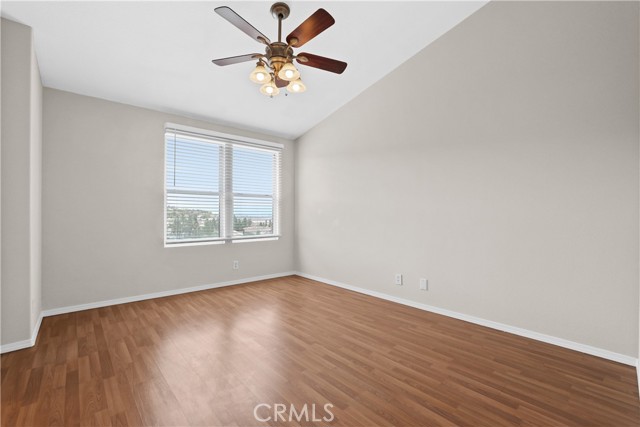 Detail Gallery Image 14 of 21 For 28468 Klondike, Lake Forest,  CA 92679 - 3 Beds | 3 Baths