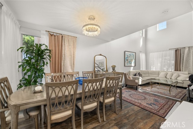 73 Northern Pine, Aliso Viejo CA: https://media.crmls.org/medias/7c8960c8-27a9-4f2d-8e37-3c011348ae73.jpg