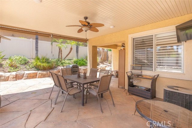 4127 Forest Highlands Circle, Corona CA: https://media.crmls.org/medias/7c89679e-da83-497b-9c8e-662f26260073.jpg