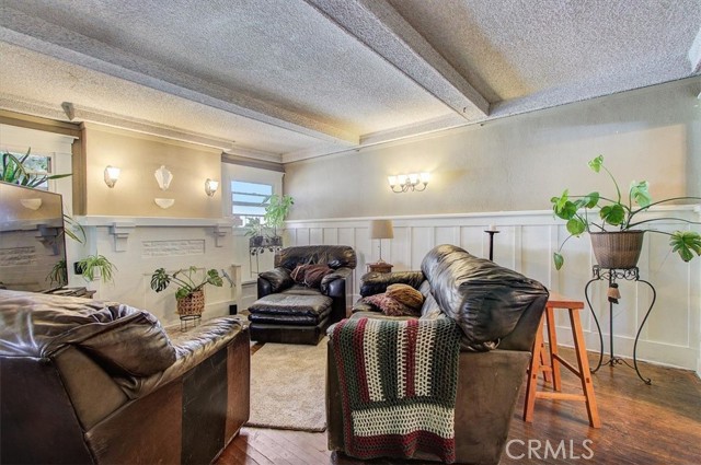 1368 E 49th Street, Los Angeles, CA, 90011 1368 E 49th Street, Los Angeles, CA, 90011