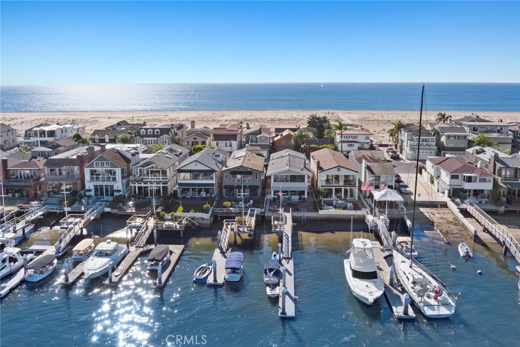 1202 E Balboa Boulevard