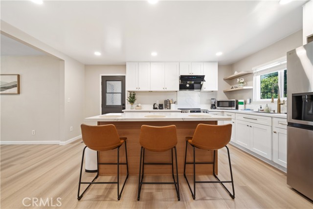 Detail Gallery Image 13 of 42 For 24851 Stem, Lake Forest,  CA 92630 - 4 Beds | 2/1 Baths