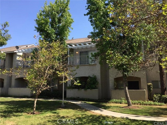 Detail Gallery Image 1 of 16 For 2410 N Towne Ave #47,  Pomona,  CA 91767 - 2 Beds | 2 Baths