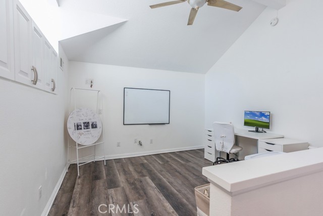 Detail Gallery Image 26 of 38 For 18213 Flynn Dr #132,  Canyon Country,  CA 91387 - 2 Beds | 2 Baths