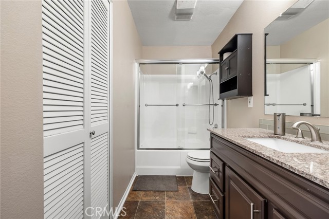Detail Gallery Image 16 of 20 For 12563 Bradley Ave #13,  Sylmar,  CA 91342 - 1 Beds | 1 Baths