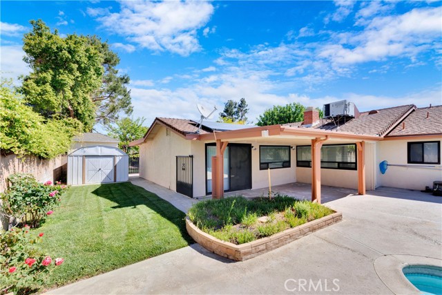 43719 21st W Street, Lancaster CA: https://media.crmls.org/medias/7c8c7ac9-a846-466a-8101-53915c21b5f1.jpg
