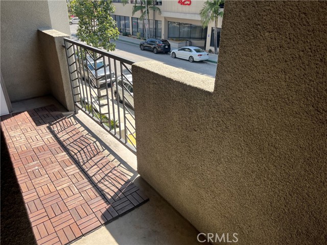 Detail Gallery Image 18 of 35 For 230 S Jackson St #204,  Glendale,  CA 91205 - 2 Beds | 2 Baths