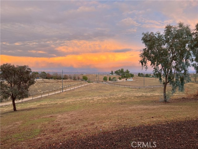 Detail Gallery Image 36 of 51 For 6095 Vista Serrano, Paso Robles,  CA 93446 - 4 Beds | 2 Baths