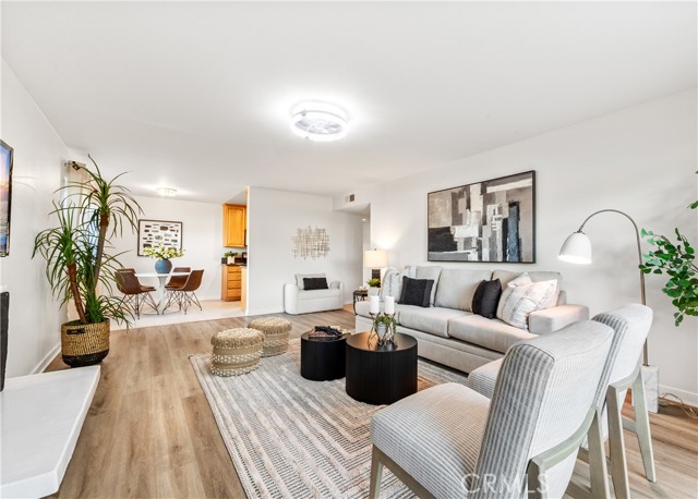 Image 55 of 62 For 6600 Warner  241