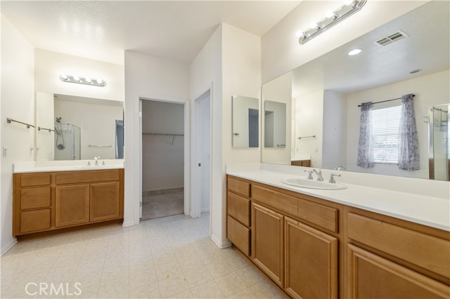 10324 BOLD RED Drive, Rancho Cucamonga CA: https://media.crmls.org/medias/7c8f9bdf-5017-48bb-b979-297f21849256.jpg