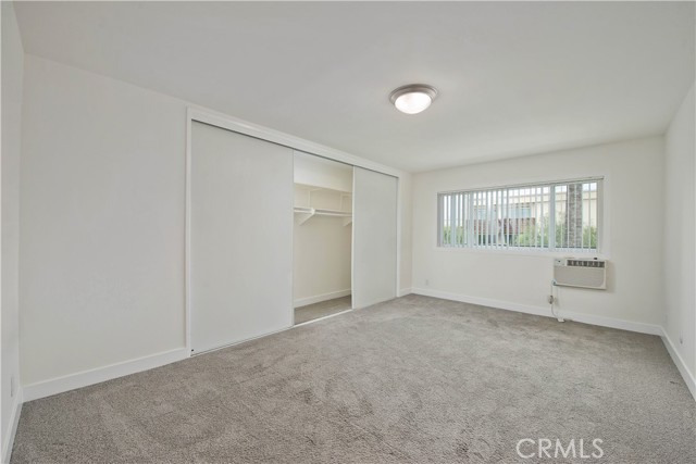 5415 Newcastle Avenue, Encino CA: https://media.crmls.org/medias/7c8faf28-4a47-45a1-afa3-35dd9b288906.jpg