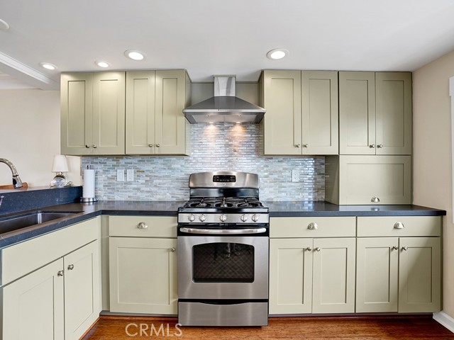 Detail Gallery Image 15 of 38 For 503 Ebb Tide Dr, San Clemente,  CA 92672 - 2 Beds | 2 Baths