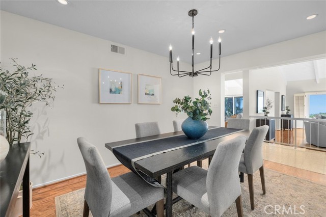 Detail Gallery Image 15 of 25 For 30435 Camino Porvenir, Rancho Palos Verdes,  CA 90275 - 4 Beds | 3 Baths