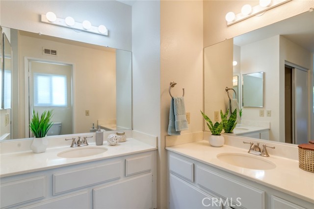 Detail Gallery Image 13 of 27 For 3724 Live Oak, Pomona,  CA 91767 - 3 Beds | 3 Baths