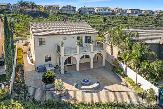 Detail Gallery Image 2 of 47 For 45844 Corte Mislanca, Temecula,  CA 92592 - 5 Beds | 3/1 Baths