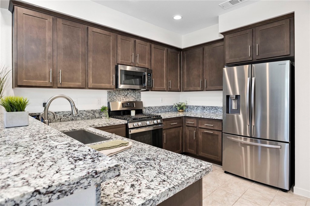 MLS #SW25276069 image #10