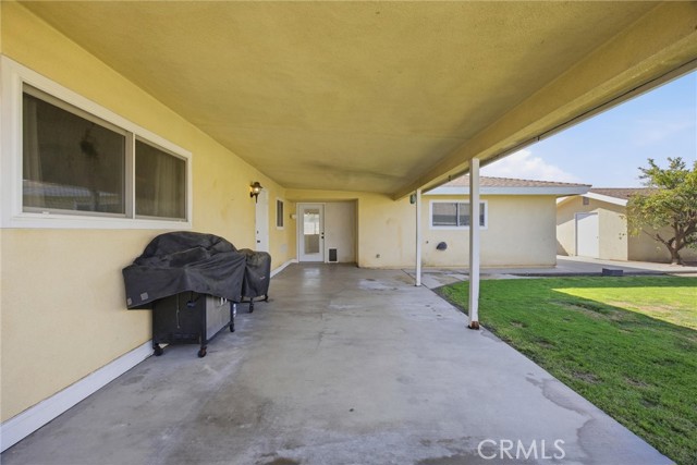 Detail Gallery Image 39 of 46 For 2505 Courtleigh, Bakersfield,  CA 93309 - 3 Beds | 2 Baths