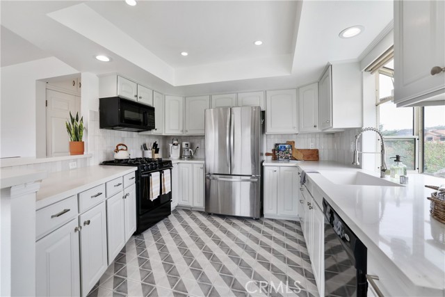 295 Plymouth Street, Cambria CA: https://media.crmls.org/medias/7c91fe54-3893-4e74-9c12-1d8fcc75cb00.jpg
