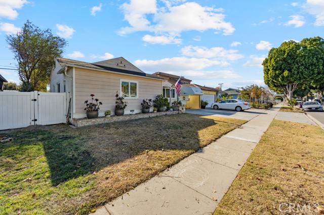 Detail Gallery Image 40 of 40 For 6838 E Keynote St, Long Beach,  CA 90808 - 3 Beds | 1 Baths