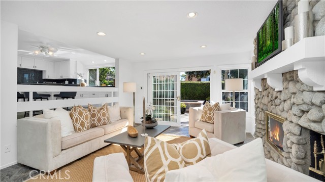 Detail Gallery Image 22 of 55 For 7 Nantucket, Irvine,  CA 92620 - 4 Beds | 2/1 Baths