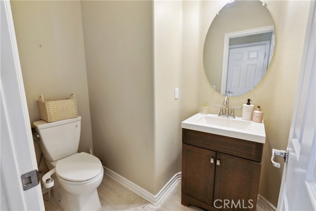 Detail Gallery Image 37 of 72 For 6628 Ruby Giant Ct, Corona,  CA 92880 - 5 Beds | 4/1 Baths