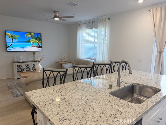 Detail Gallery Image 4 of 33 For 32741 Manhattan Ave, Winchester,  CA 92596 - 3 Beds | 2/1 Baths