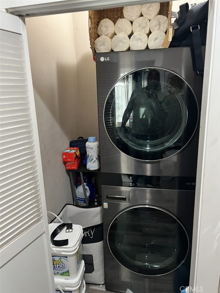 MLS #OC25109004 img 15