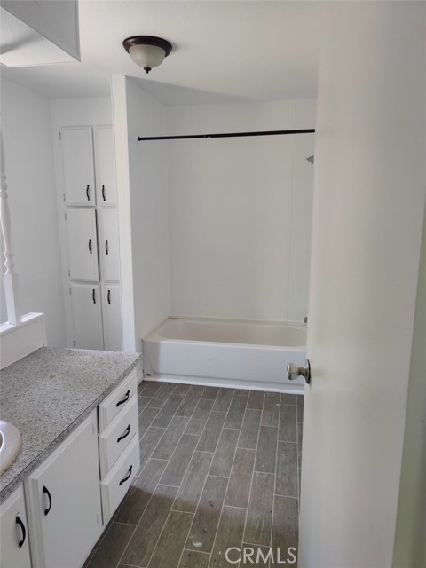 Detail Gallery Image 12 of 13 For 26245 Baseline Rd #23,  Highland,  CA 92346 - 3 Beds | 2 Baths