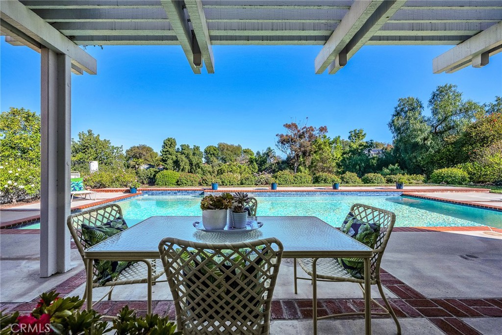 42. 4032 Rousseau Ln Palos Verdes Peninsula, CA 90274