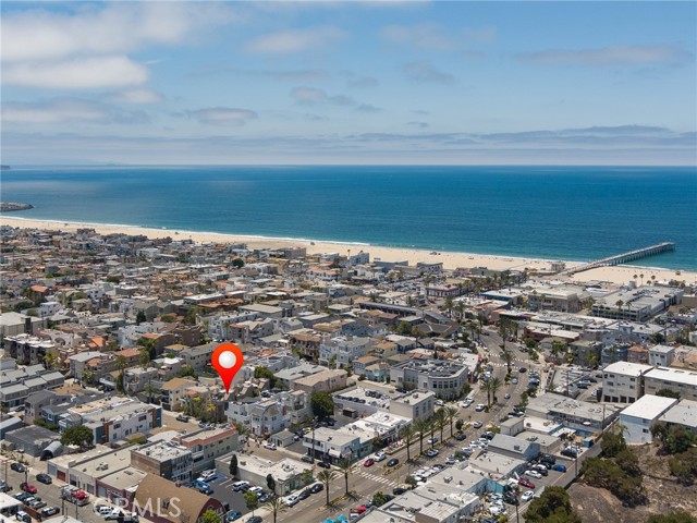 1301 Cypress Avenue, Hermosa Beach, California 90254, 2 Bedrooms Bedrooms, ,3 BathroomsBathrooms,Residential,Sold,Cypress,PV22153889