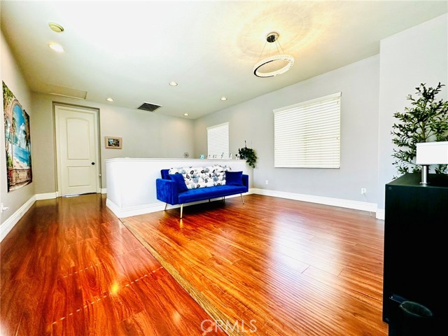 Detail Gallery Image 27 of 63 For 31891 Domenoe Way, Temecula,  CA 92592 - 3 Beds | 2/1 Baths