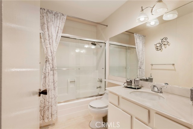 Detail Gallery Image 18 of 31 For 25900 Oak St #102,  Lomita,  CA 90717 - 3 Beds | 2 Baths
