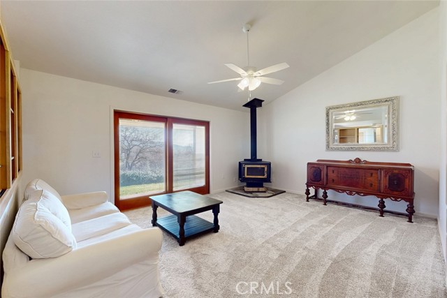 Detail Gallery Image 22 of 74 For 1718 Robinson Mill Rd, Bangor,  CA 95914 - 3 Beds | 2/1 Baths