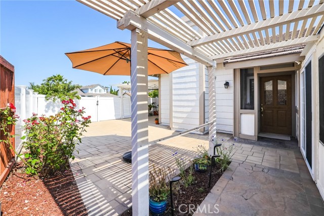 780 Gregory Lane, Oceanside CA: https://media.crmls.org/medias/7c9720a7-fc52-4076-ae88-248060175253.jpg