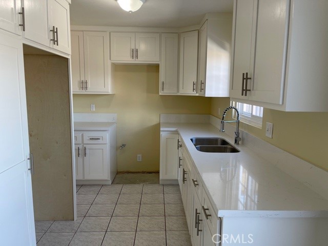 Detail Gallery Image 4 of 9 For 4609 Sepulveda, Torrance,  CA 90505 - 4 Beds | 2 Baths