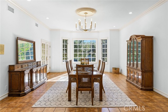 533 E Sierra Madre Avenue, Glendora CA: https://media.crmls.org/medias/7c99133e-2587-4e3b-b929-d6f808f043cf.jpg