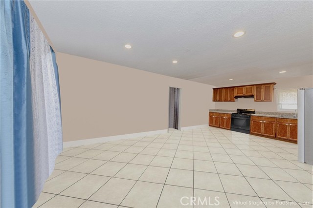 1236 N Dresden Place, Anaheim CA: https://media.crmls.org/medias/7c995b53-2788-472f-8550-0b2b286b24ef.jpg