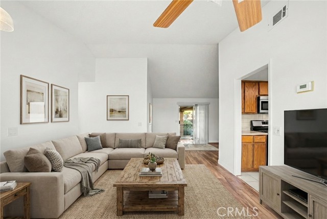 Detail Gallery Image 26 of 33 For 1549 Agate, Colton,  CA 92324 - 3 Beds | 2 Baths